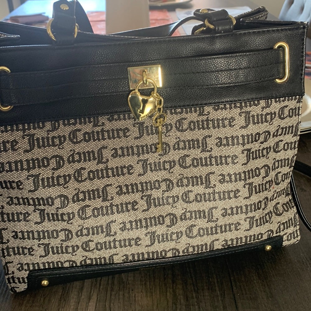 Juicy Couture Shoulder bag